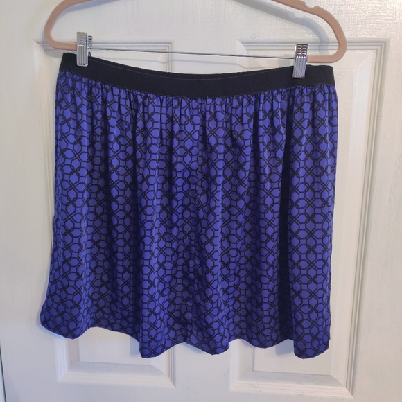 Joe Fresh Size L Elastic Waist Skirt - Picture 2 of 3